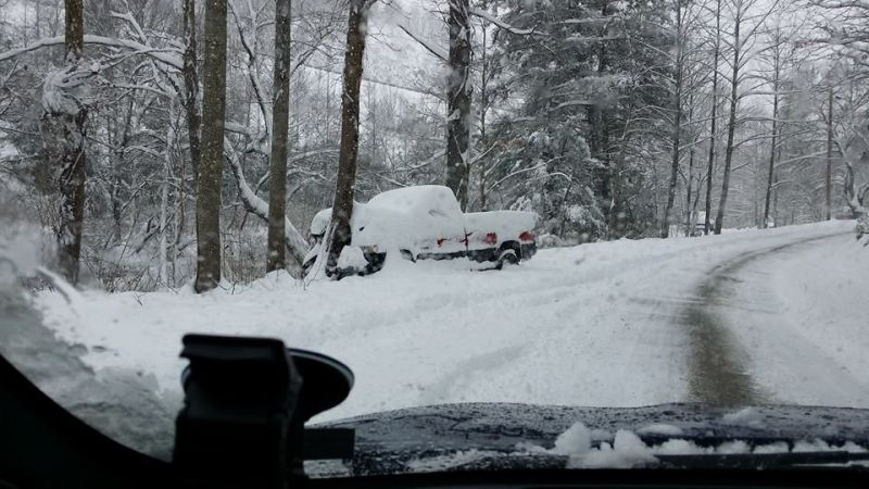 Illustration for article titled Your Most Hilariously Awful Winter Driving Stories